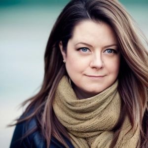 Meet your Posher, Eve